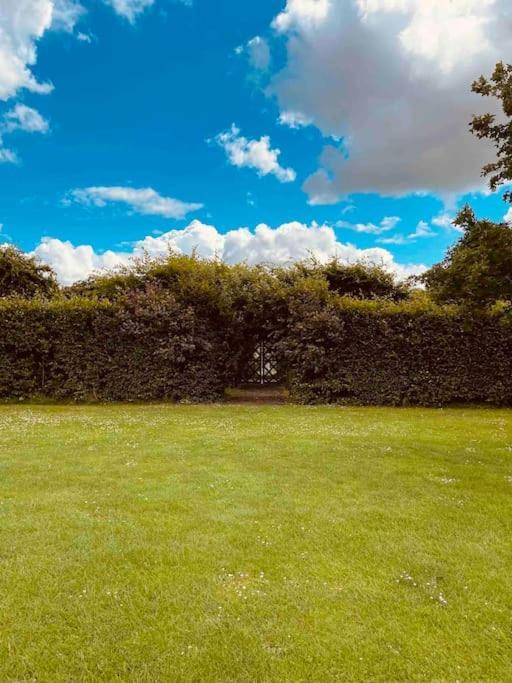 Characterful Yorkshire Cottage, Beautiful Views * York